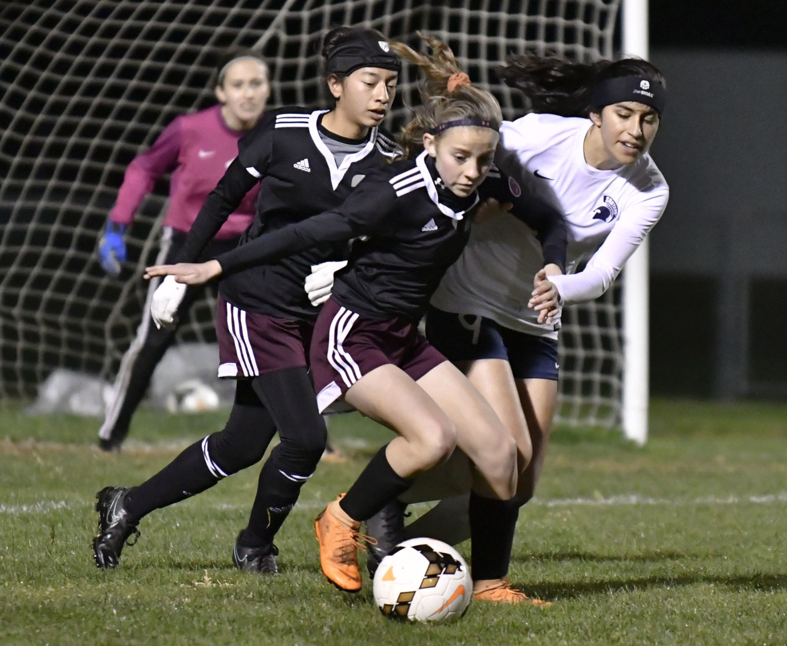 020119 OA NHS g soccer 01.jpg